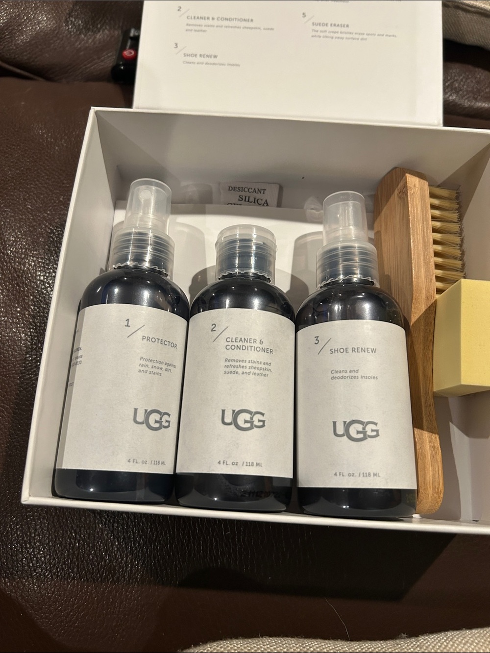 UGG Men’s Black and White Shoe Care Kit with Brush